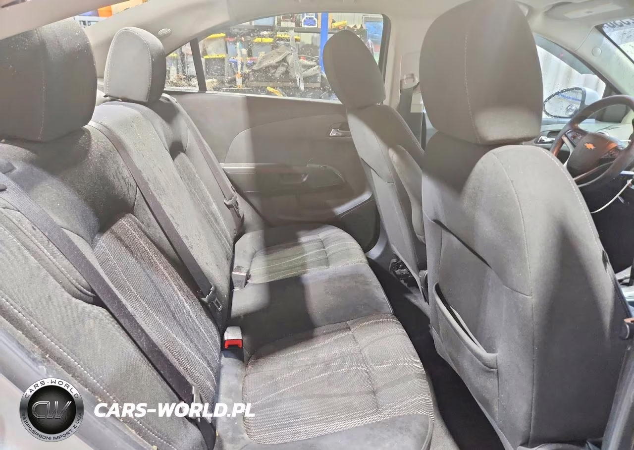 2016 Chevrolet Sonic Lt VIN:1G1JC5SH7G4117209 - 10
