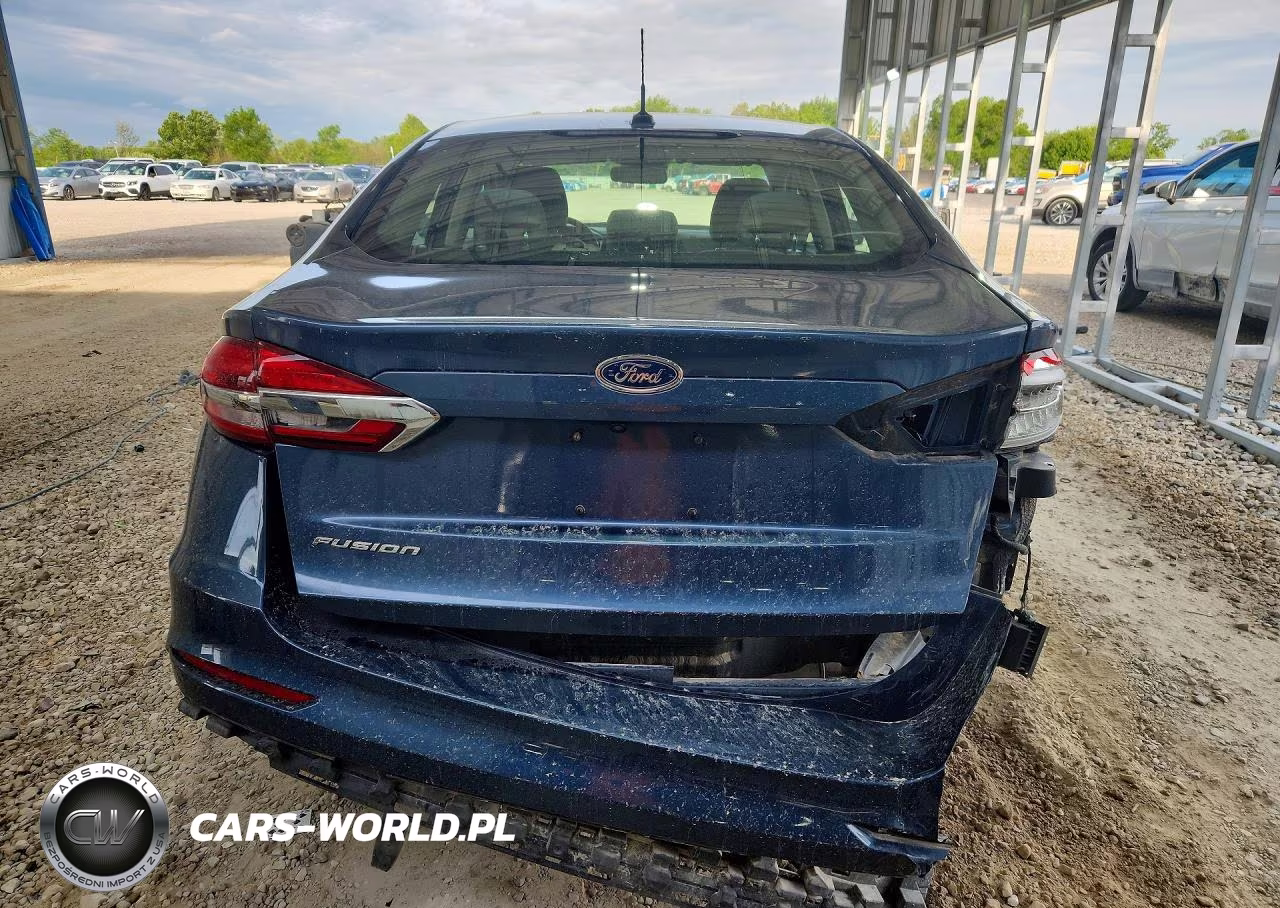 2019 Ford Fusion S VIN:3FA6P0G70KR231952 - 6