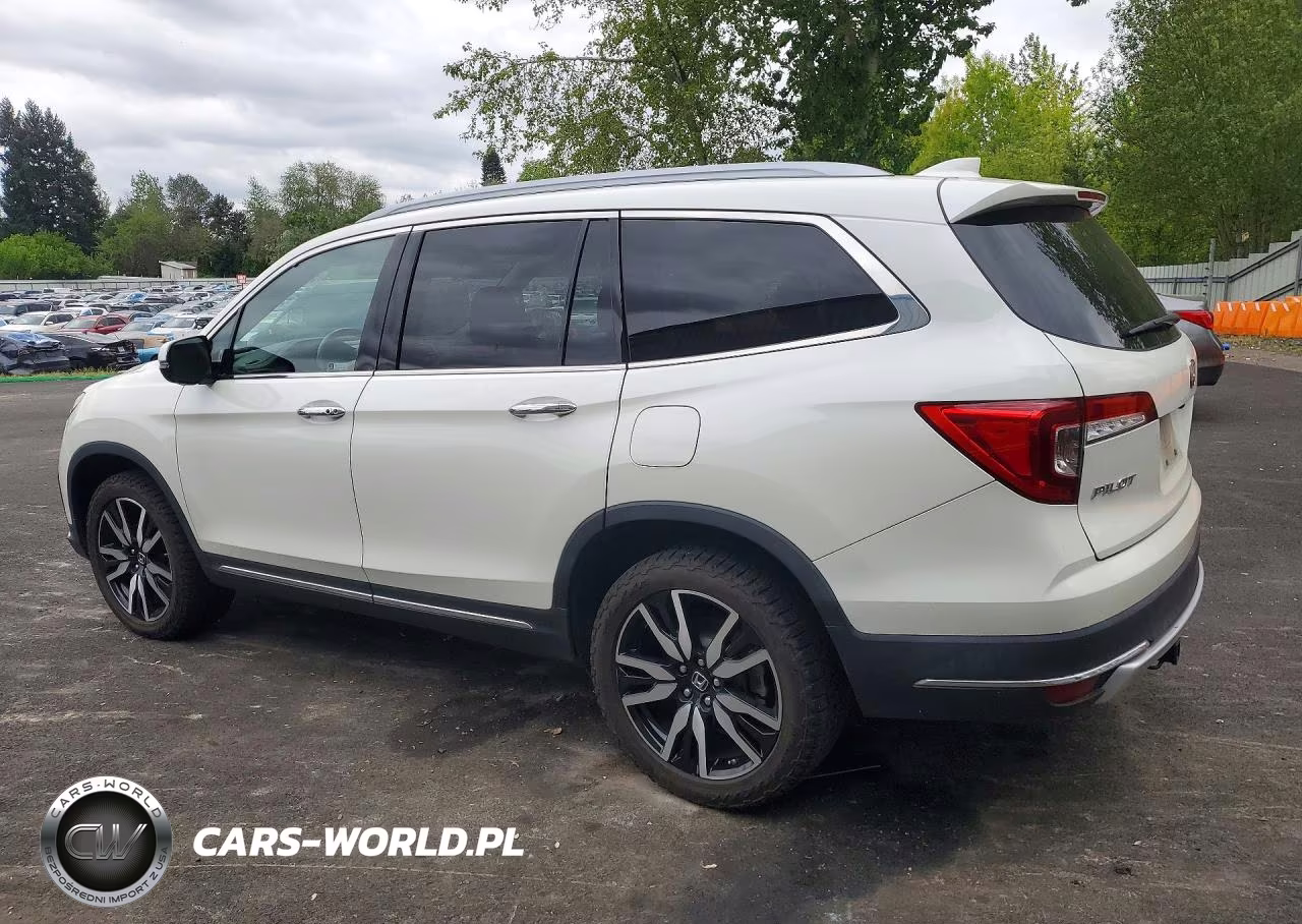 2019 Honda Pilot Touring VIN:5FNYF6H98KB080580 - 2