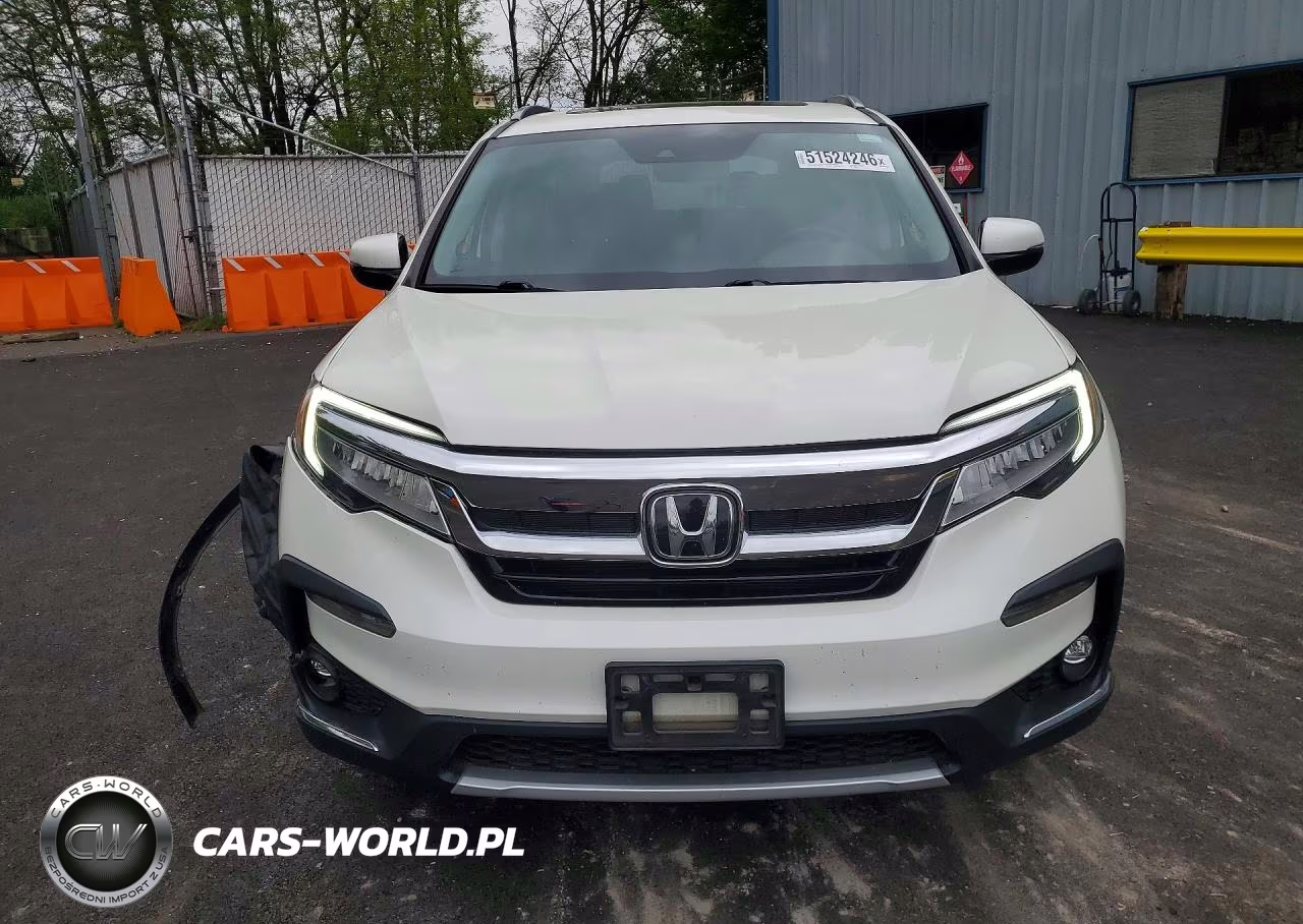 2019 Honda Pilot Touring VIN:5FNYF6H98KB080580 - 5