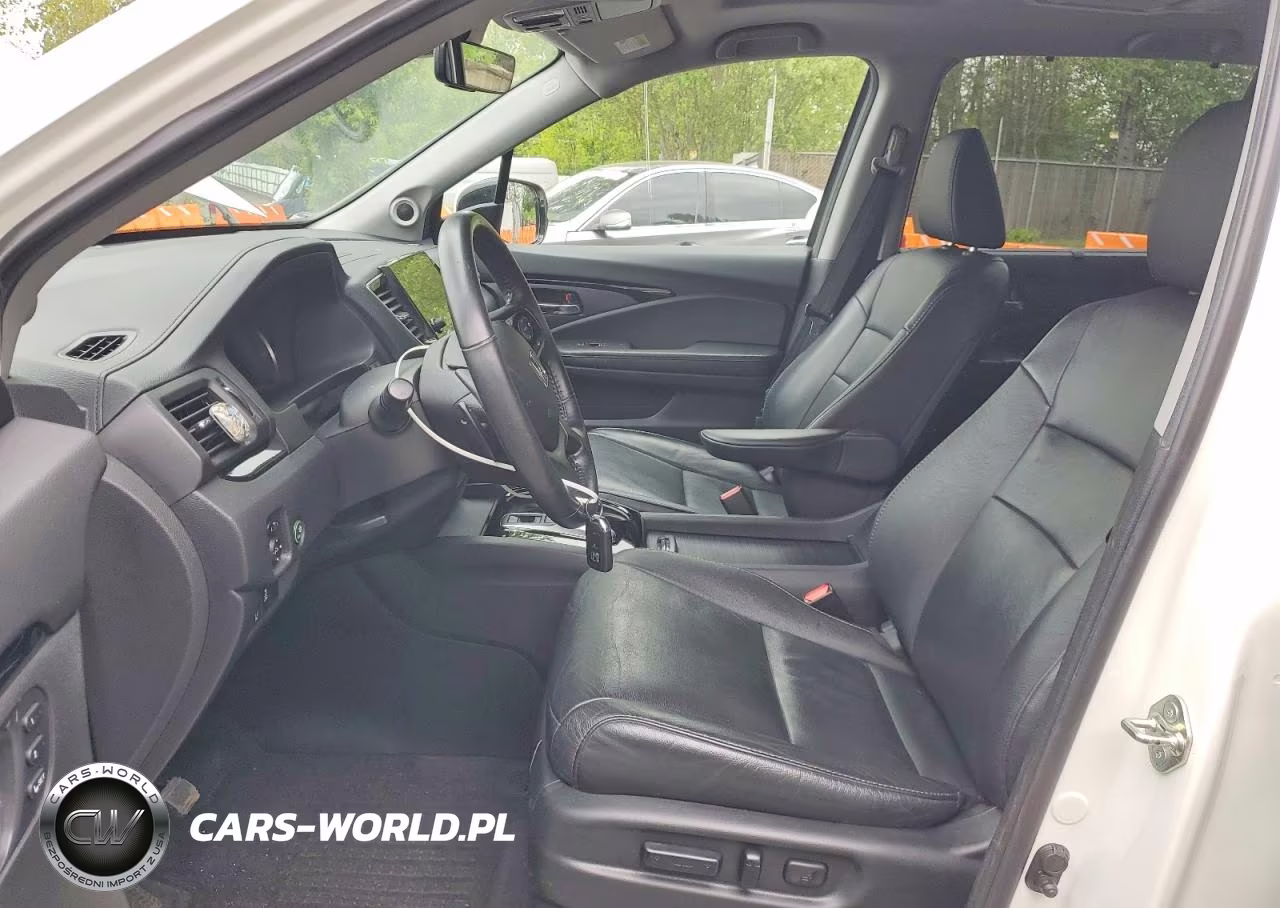 2019 Honda Pilot Touring VIN:5FNYF6H98KB080580 - 7