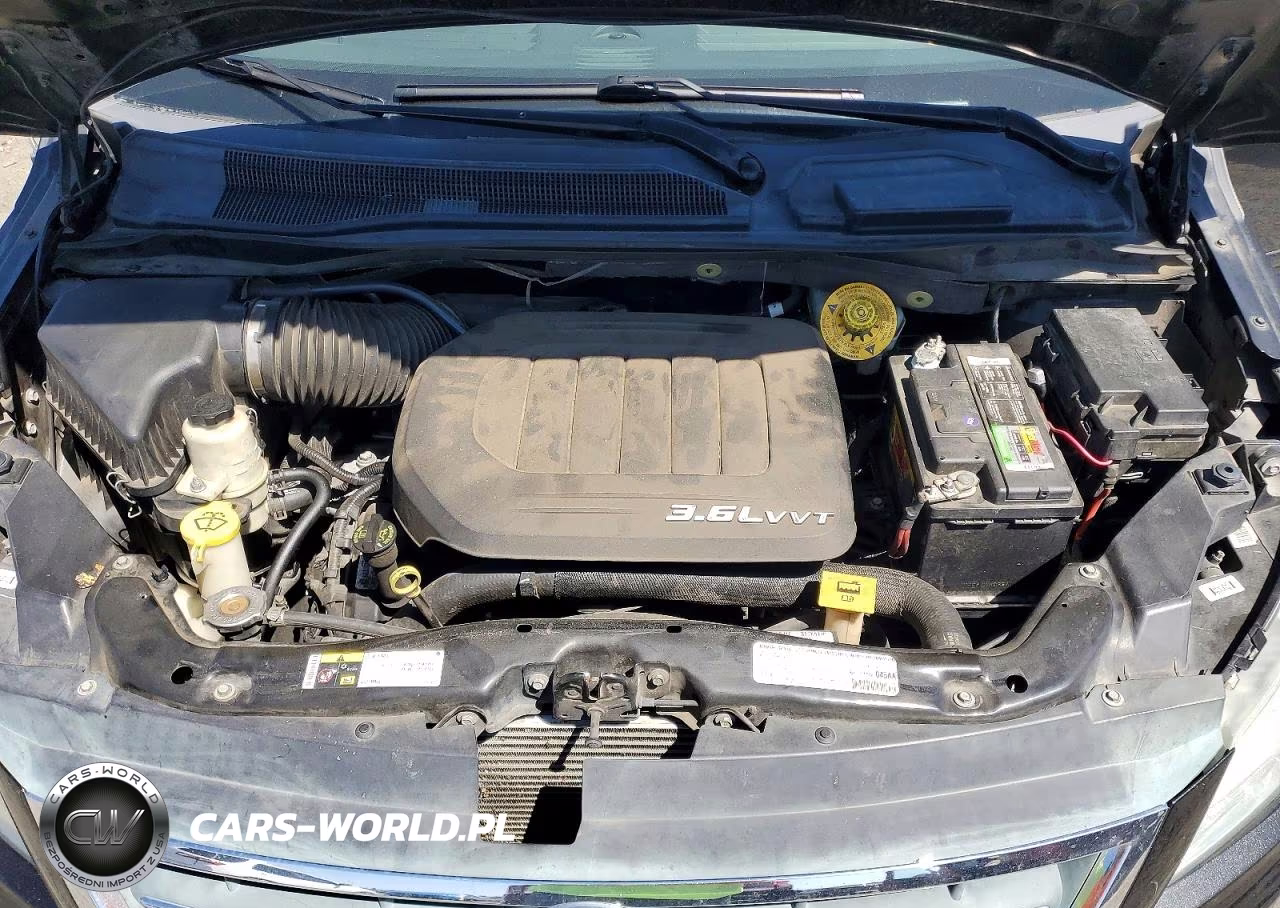 2013 Volkswagen Routan Se VIN:2C4RVABG2DR724728 - 12