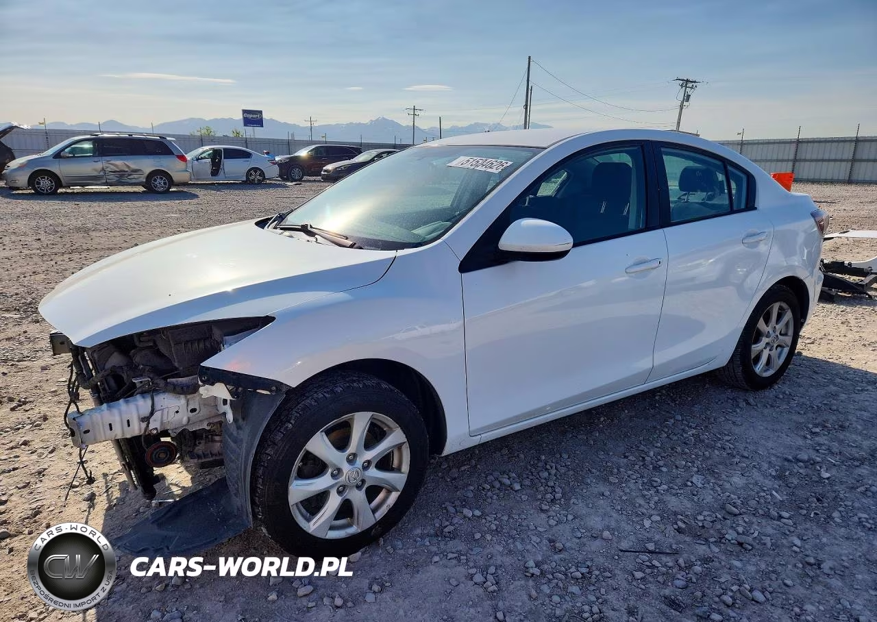 2011 Mazda 3 I