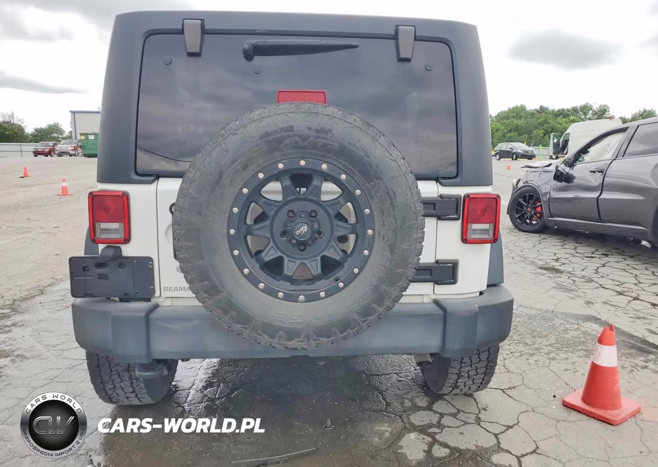 2017 Jeep Wrangler Unlimited Sport VIN:1C4BJWDGXHL510446 - 6