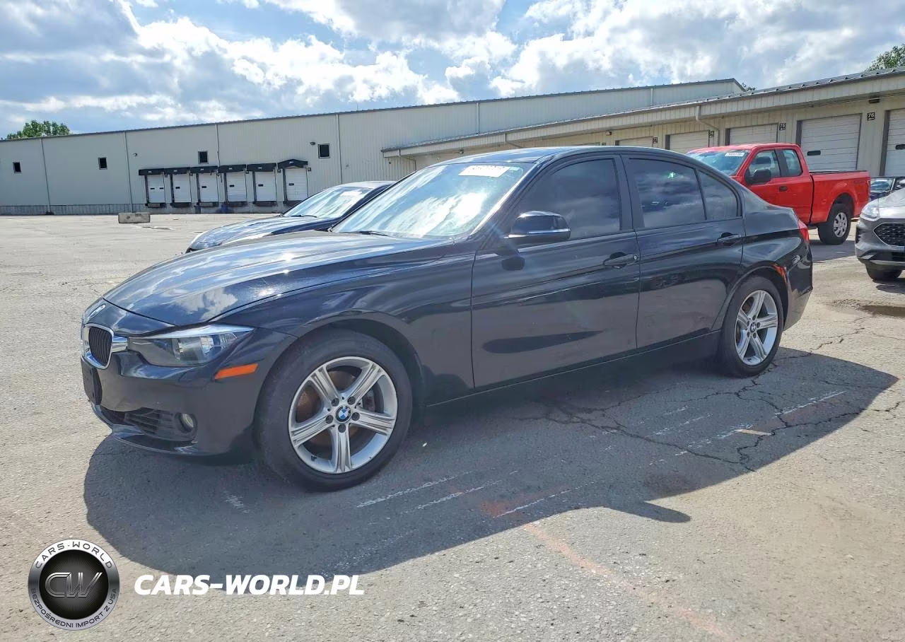 2013 BMW 328 Xi – zdjęcie 1 z 12