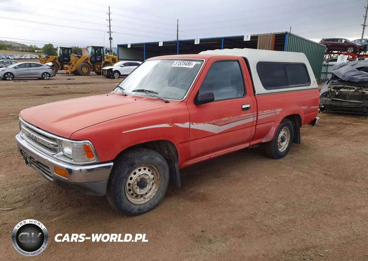 1990 Toyota Pickup Deluxe