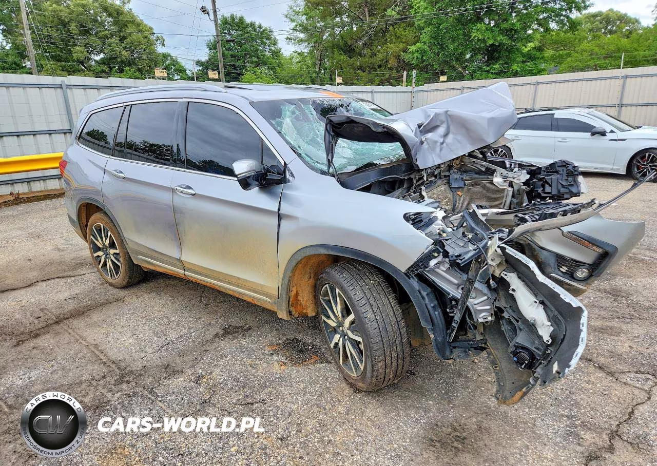 2022 Honda Pilot Touring VIN:5FNYF5H63NB004334 - 4