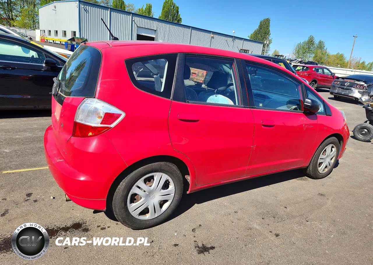 2009 Honda Fit VIN:JHMGE88239S031067 - 3