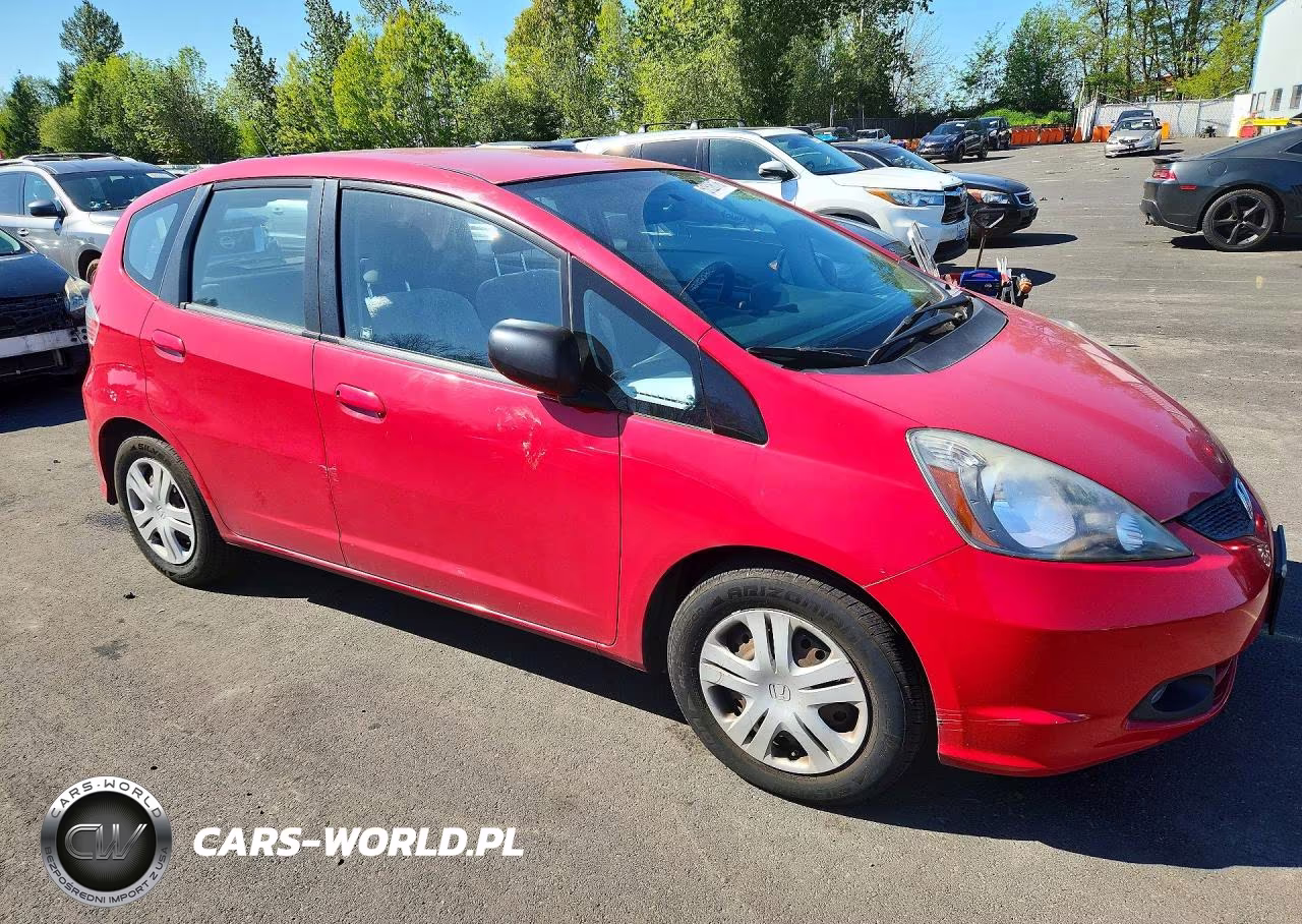2009 Honda Fit VIN:JHMGE88239S031067 - 4