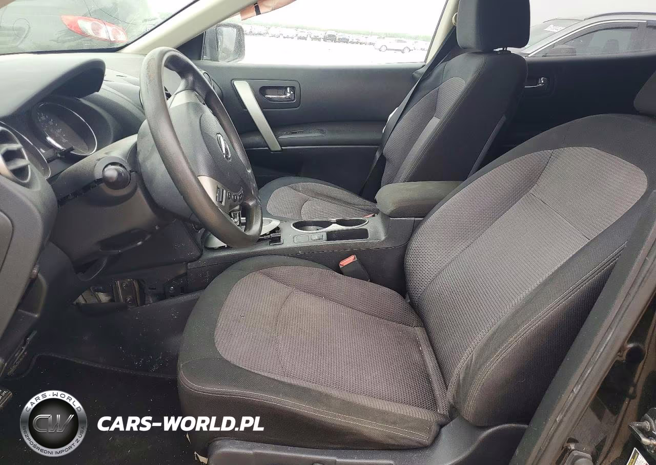 2013 Nissan Rogue S VIN:JN8AS5MV1DW629744 - 7