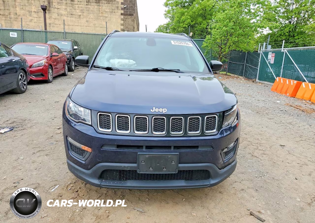 2017 Jeep Compass Sport VIN:3C4NJCAB2HT659801 - 5