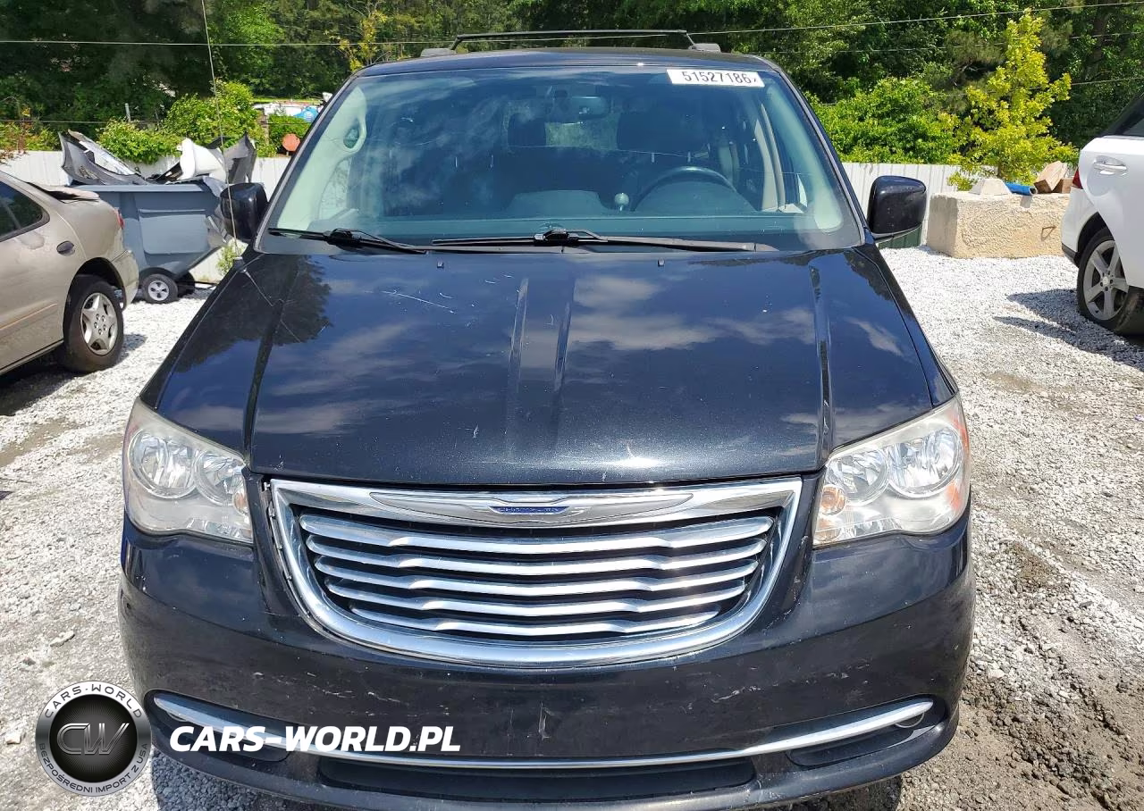 2016 Chrysler Town & Country Touring VIN:2C4RC1BG1GR159480 - 5