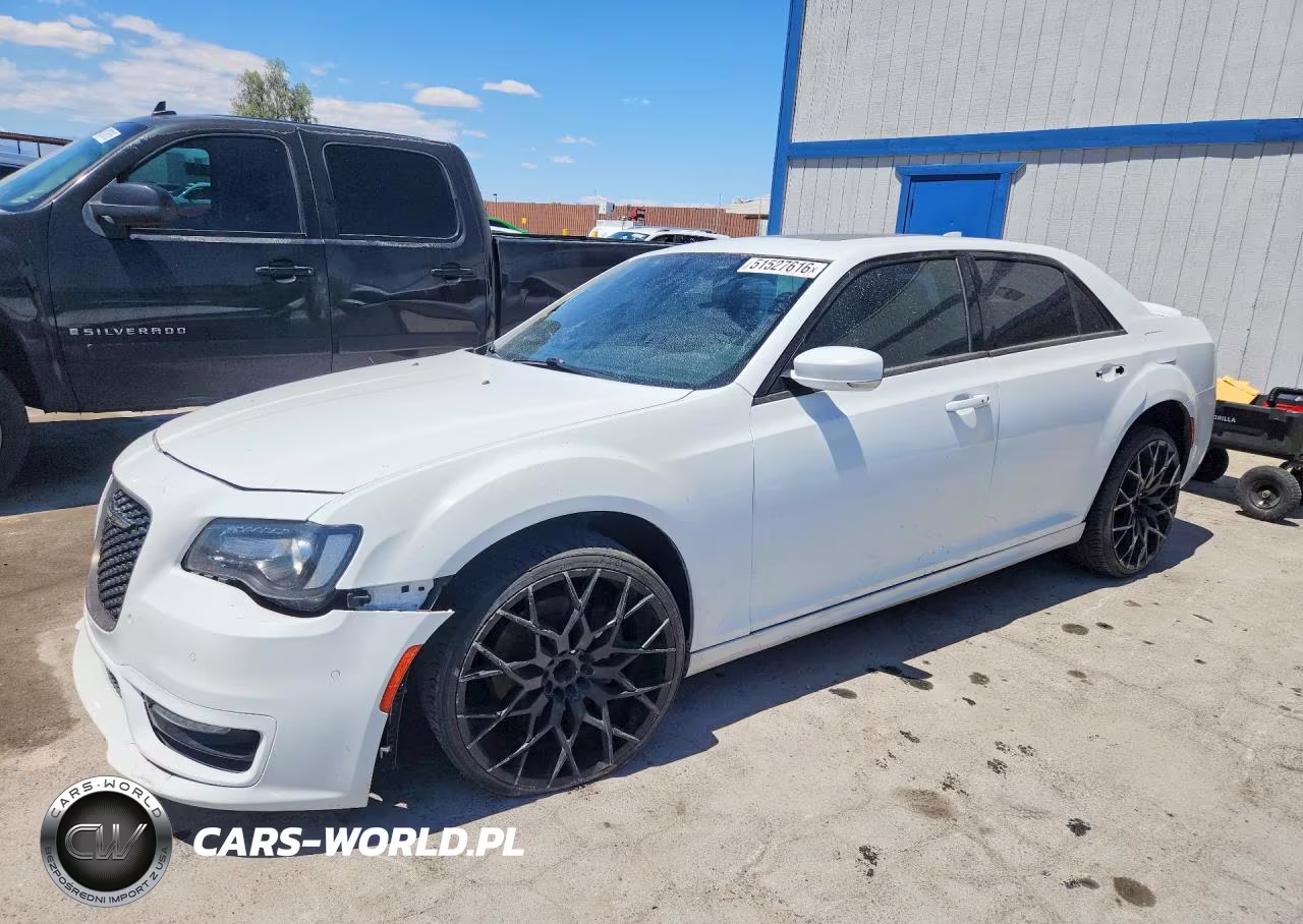 2017 Chrysler 300 S
