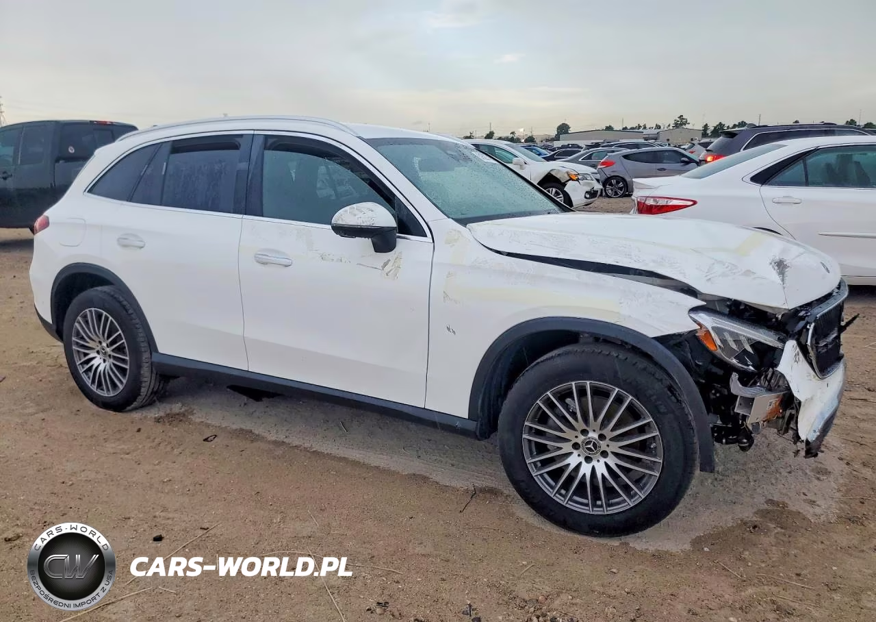 2026 Mercedes-Benz Glc 300 VIN:W1NKM4GBXTU105422 - 4