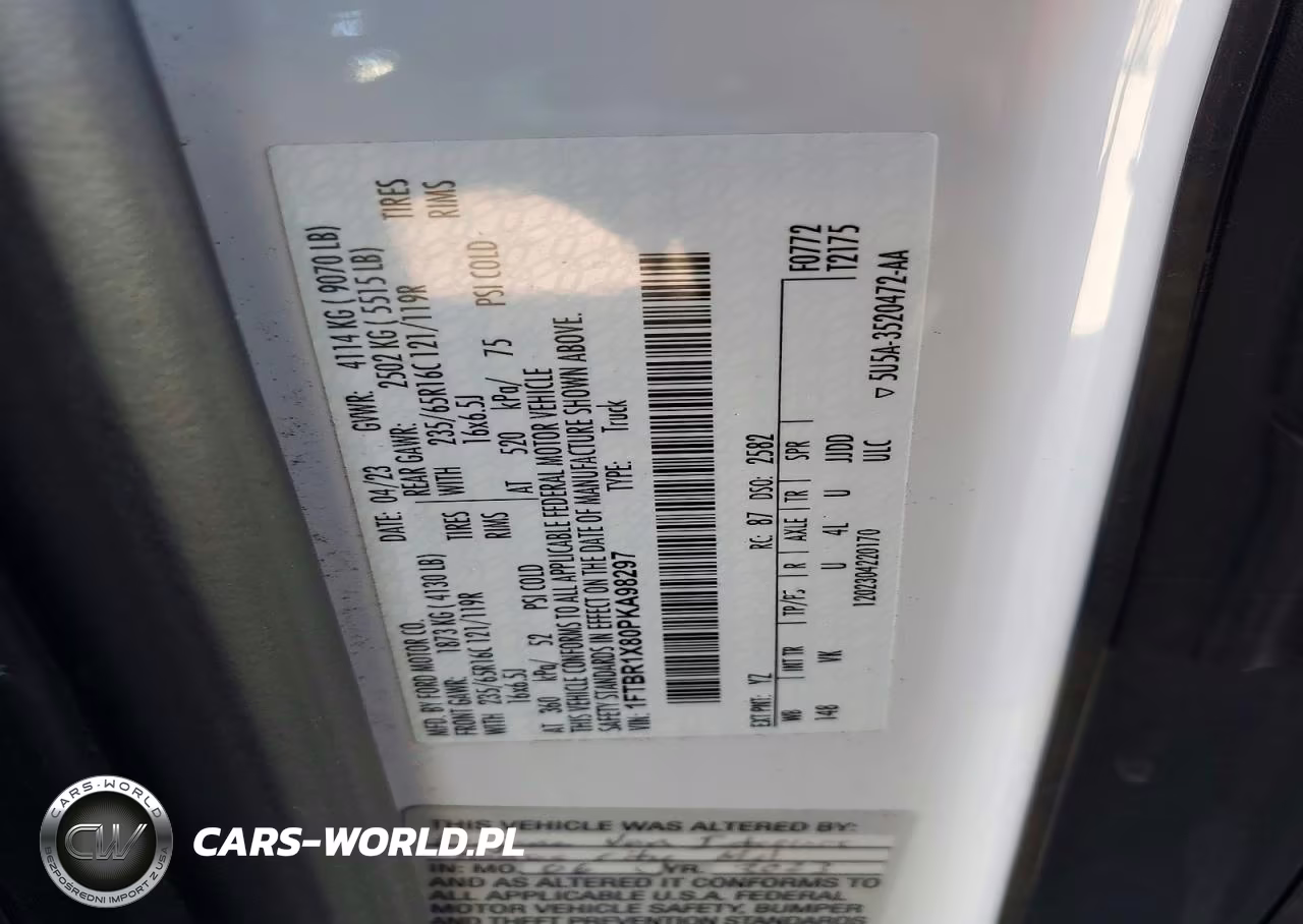 2023 Ford Transit 250 Refrigerated Delivery Van VIN:1FTBR1X80PKA98297 - 13
