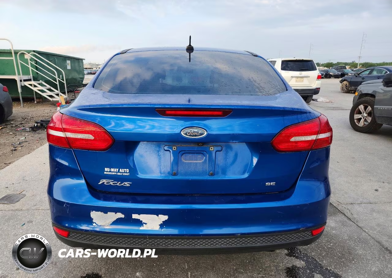2018 Ford Focus Se VIN:1FADP3F20JL201958 - 6