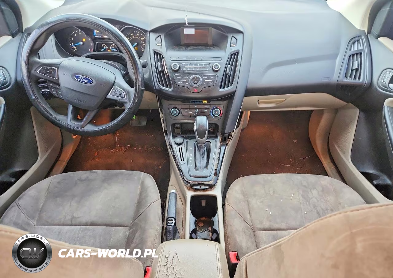 2018 Ford Focus Se VIN:1FADP3F20JL201958 - 8