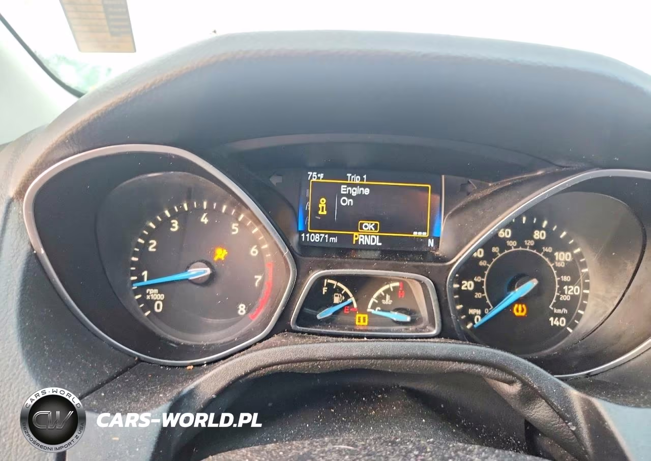 2018 Ford Focus Se VIN:1FADP3F20JL201958 - 9