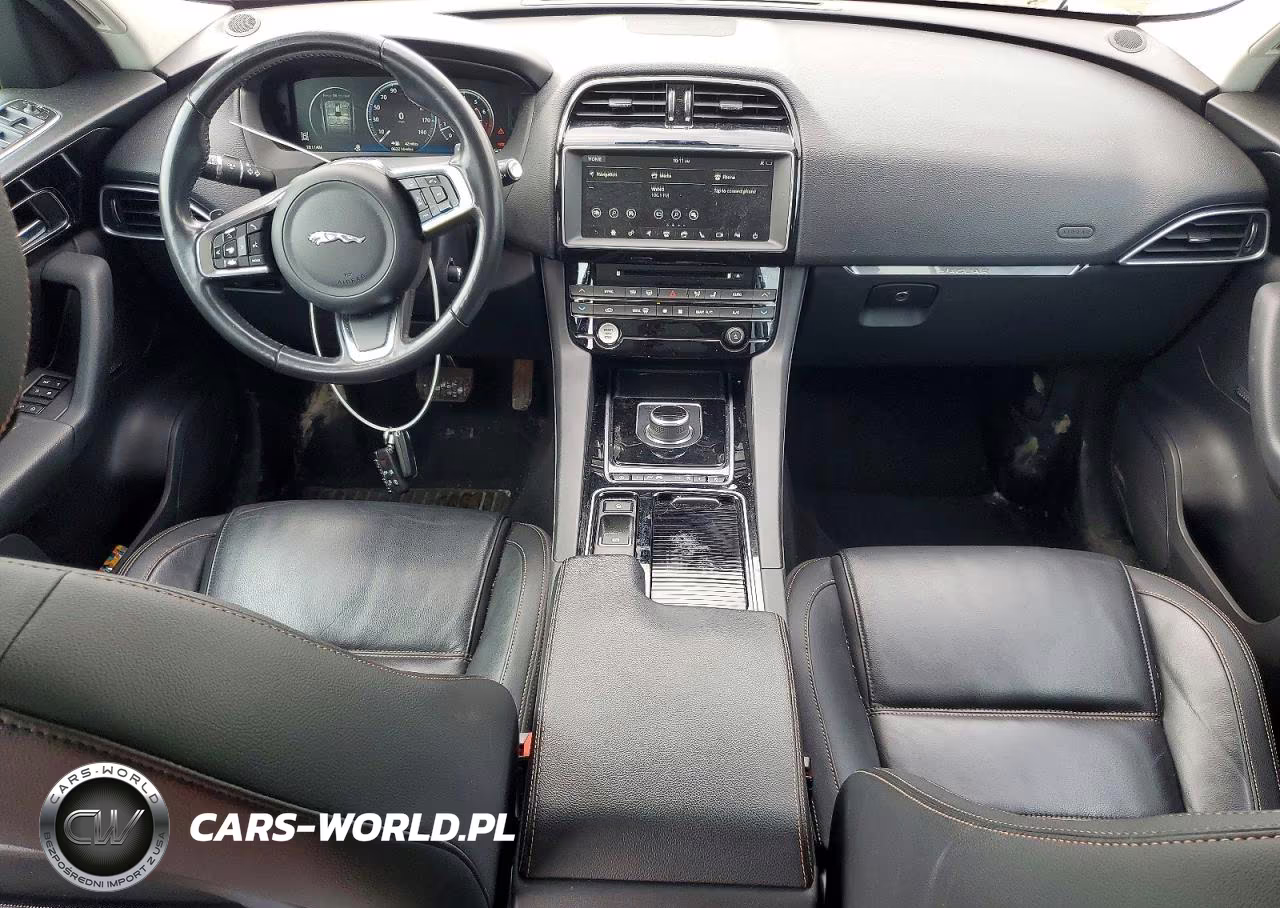 2018 Jaguar F-Pace Prestige VIN:SADCK2FX0JA263760 - 8