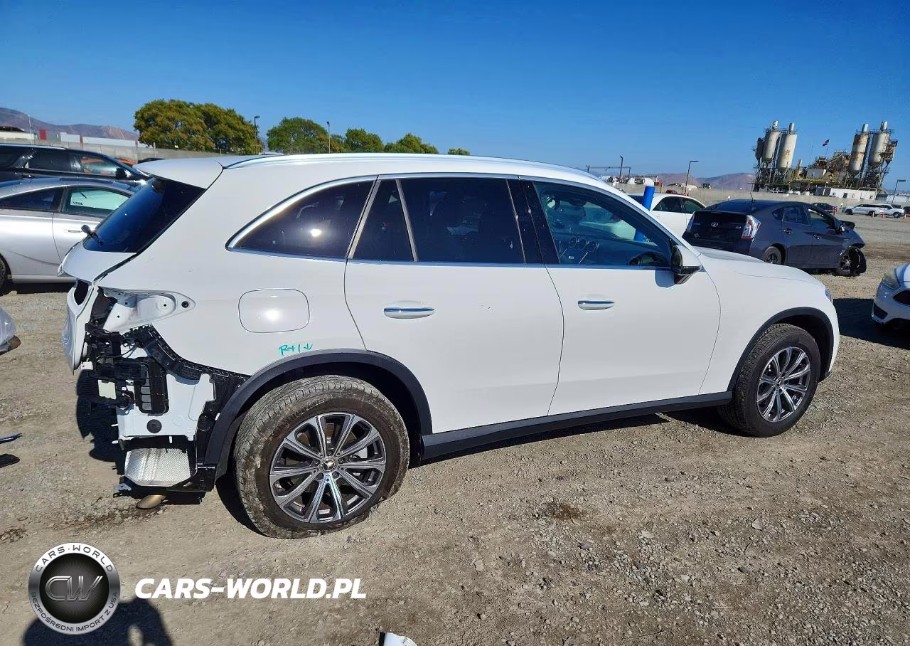 2023 Mercedes-Benz Glc 300 VIN:W1NKM4GB8PF048020 - 3