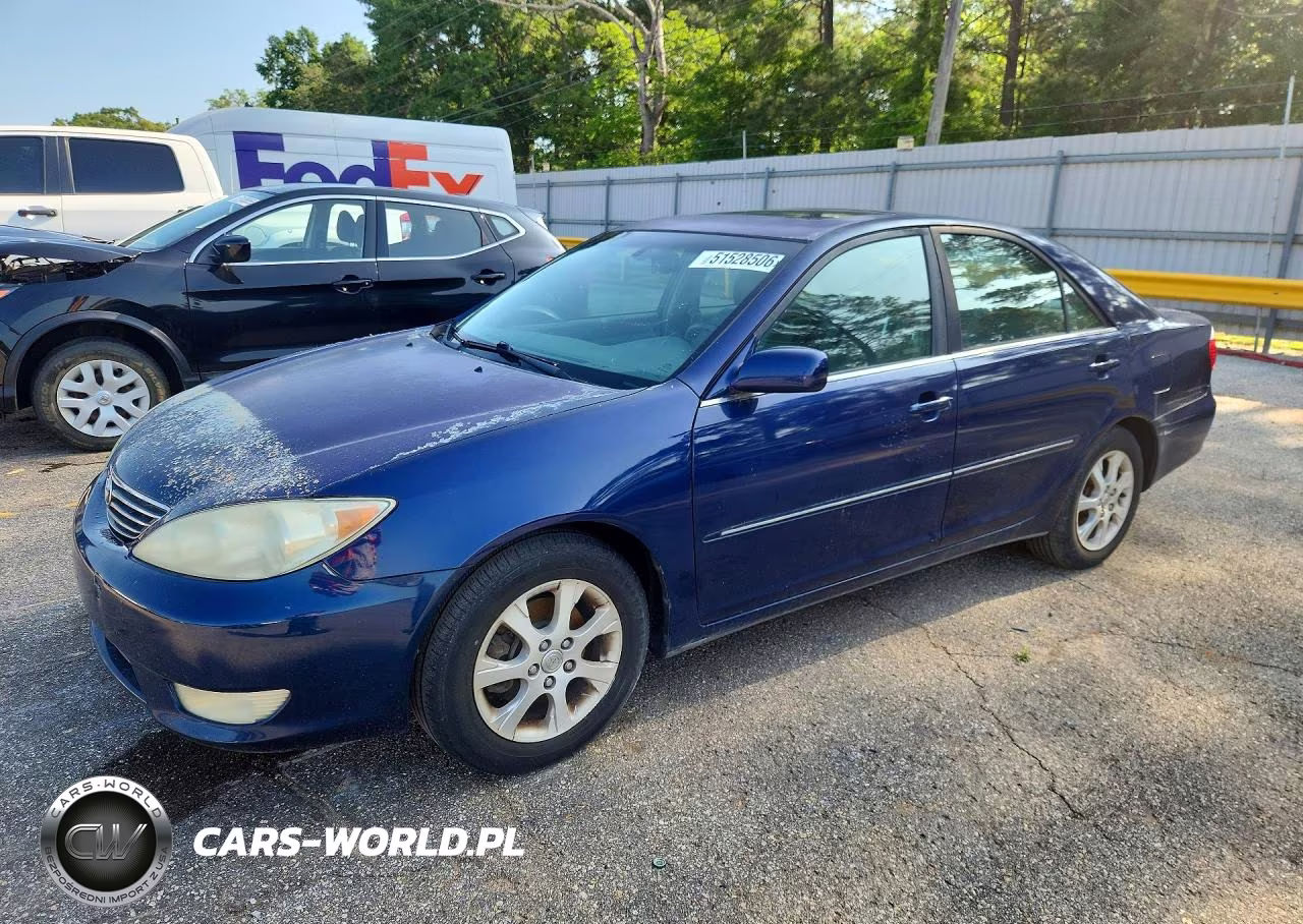 2005 Toyota Camry Le