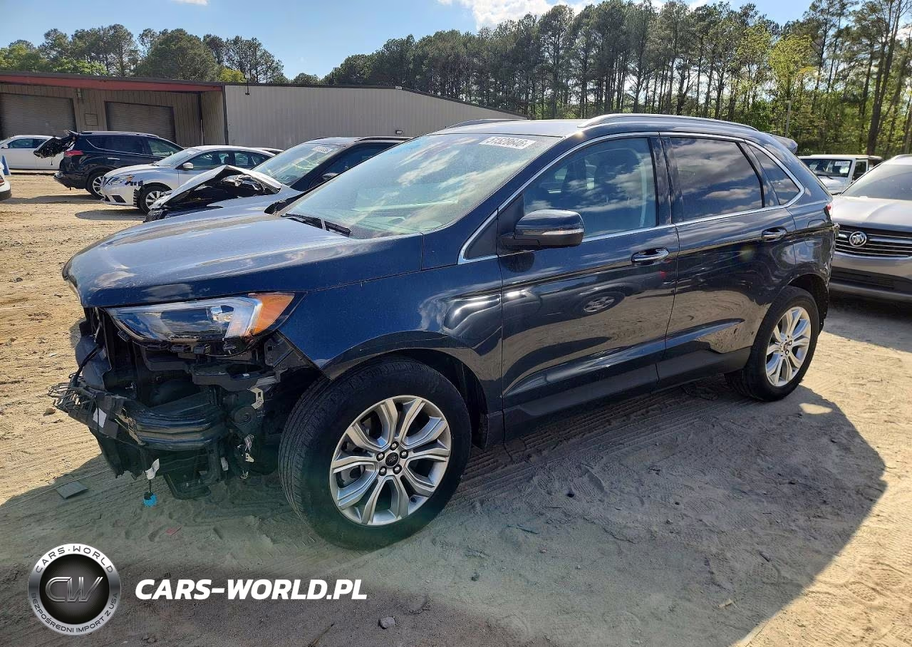2024 Ford Edge Titanium