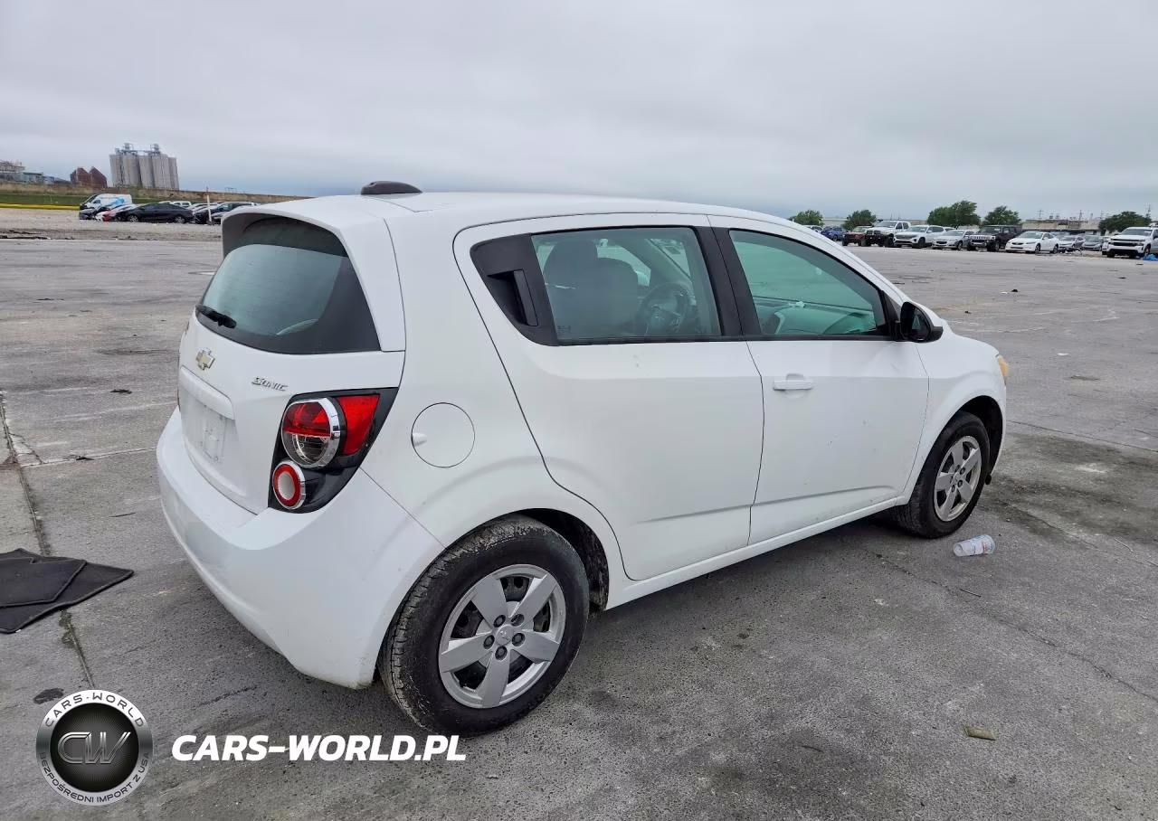 2016 Chevrolet Sonic Ls VIN:1G1JA6SH2G4170640 - 3