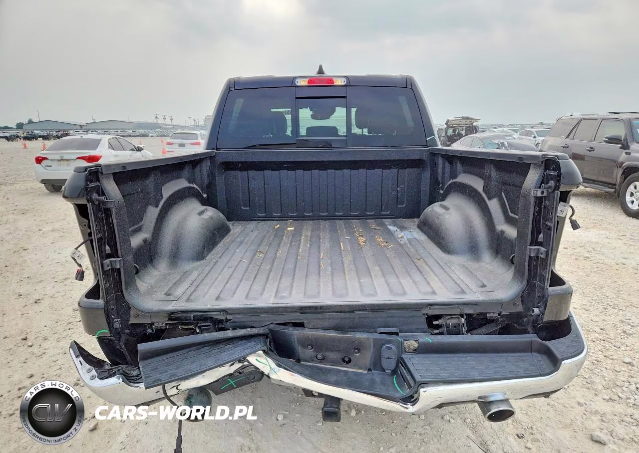 2023 Ram 1500 Limited VIN:1C6SRFHT5PN527410 - 6
