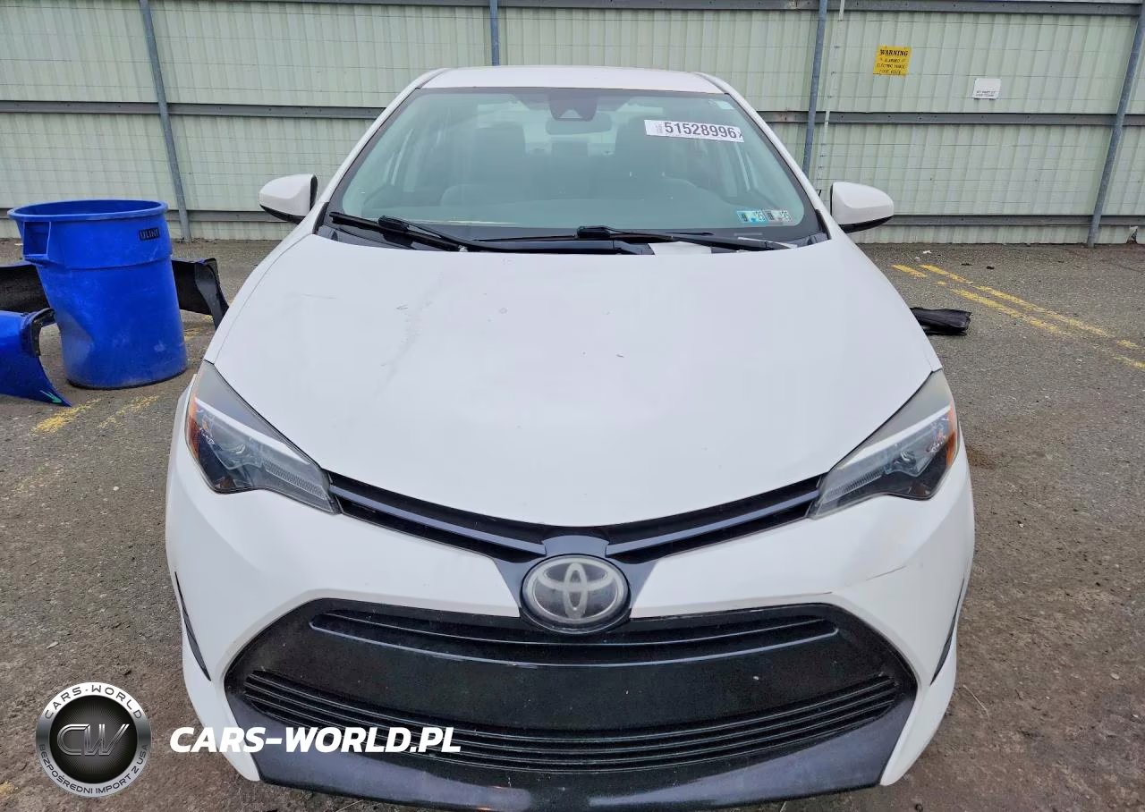 2018 Toyota Corolla Le VIN:2T1BURHE1JC038510 - 5