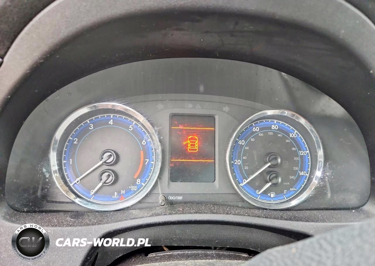 2018 Toyota Corolla Le VIN:2T1BURHE1JC038510 - 9