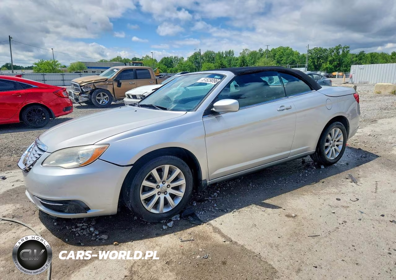 2011 Chrysler 200 Touring