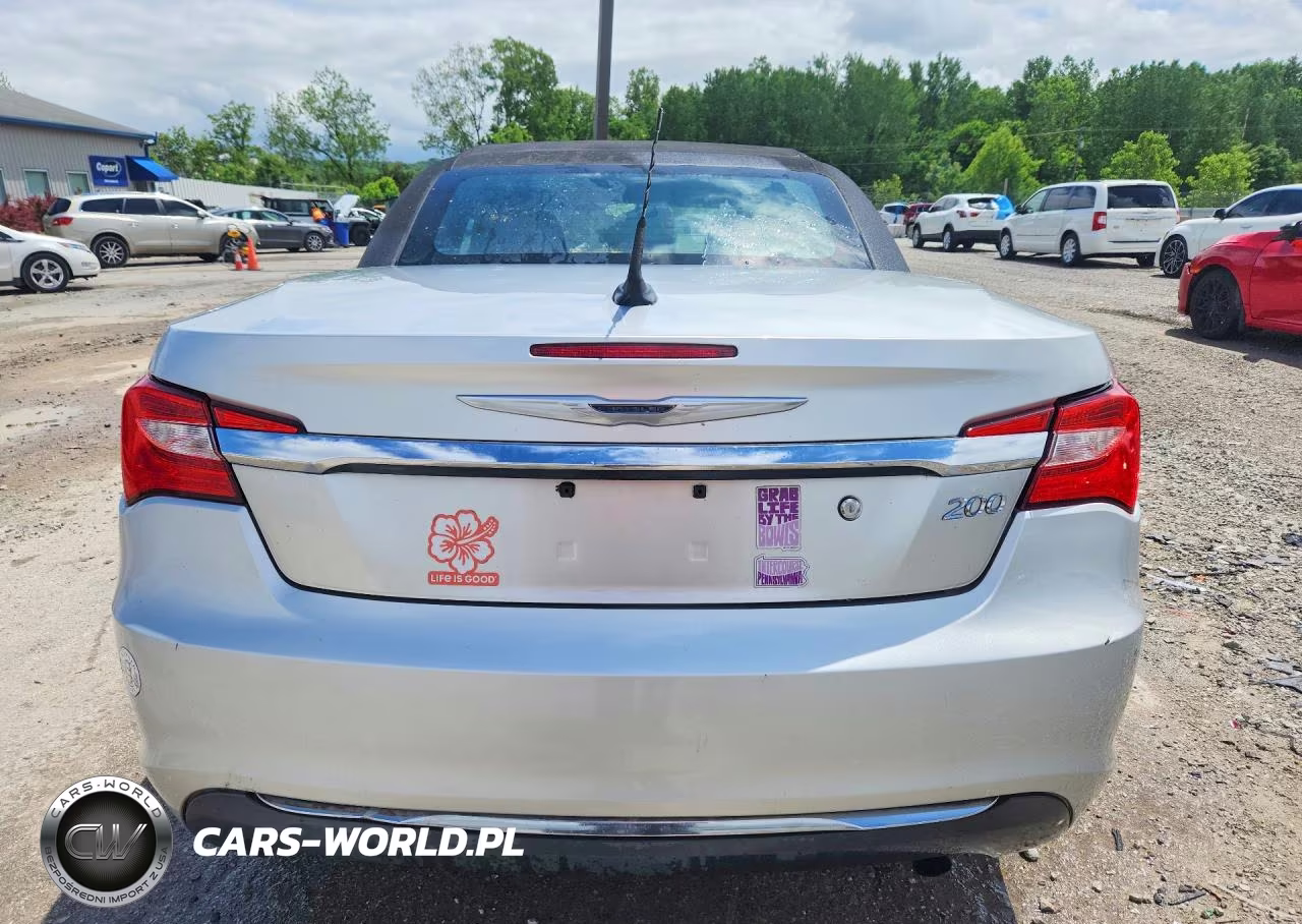 2011 Chrysler 200 Touring VIN:1C3BC2EB9BN536493 - 6