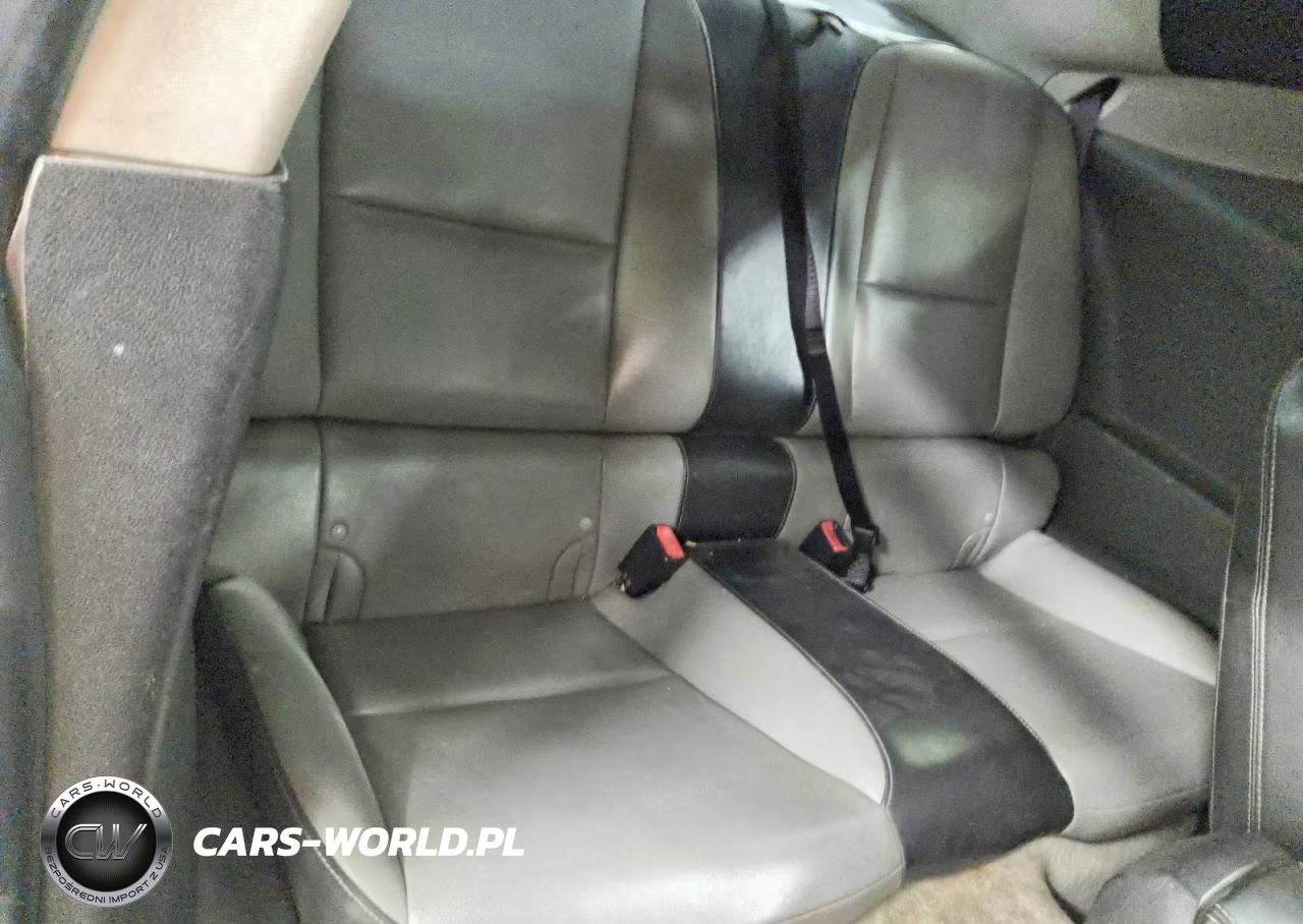 2011 Chevrolet Camaro Lt VIN:2G1FC1EDXB9111921 - 10