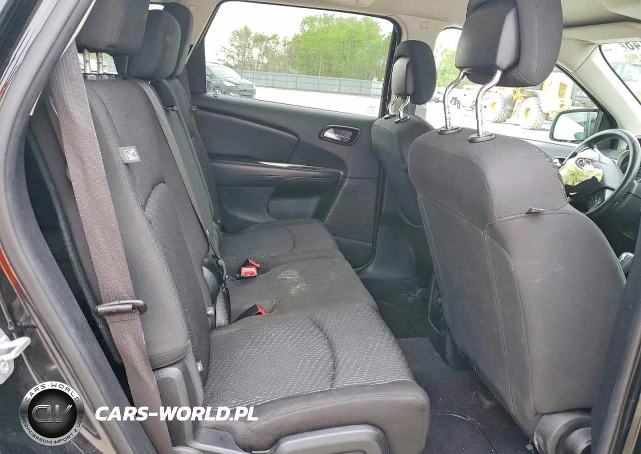 2018 Dodge Journey Se VIN:3C4PDCAB1JT275160 - 11