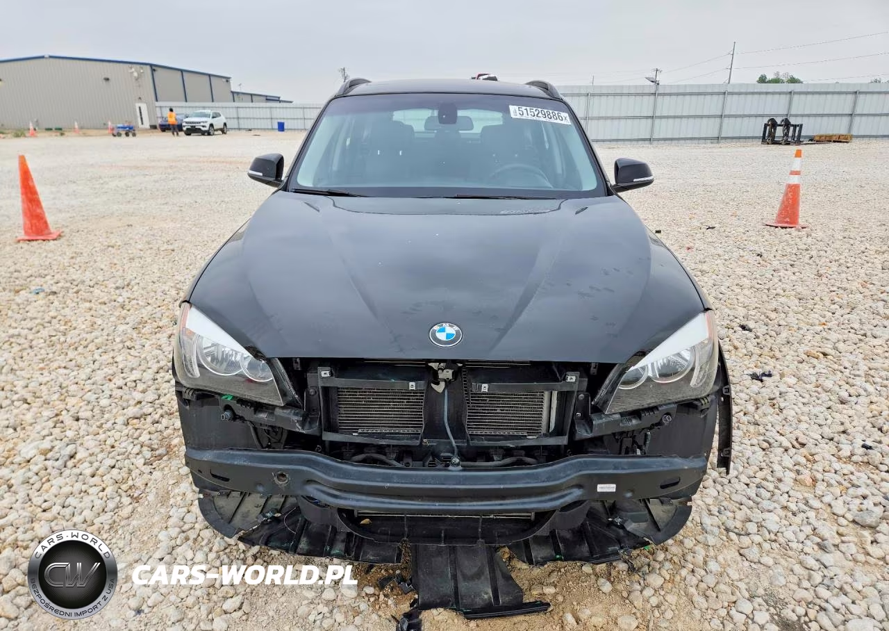 2015 BMW X1 xDrive28I VIN:WBAVL1C5XFVY36949 - 5