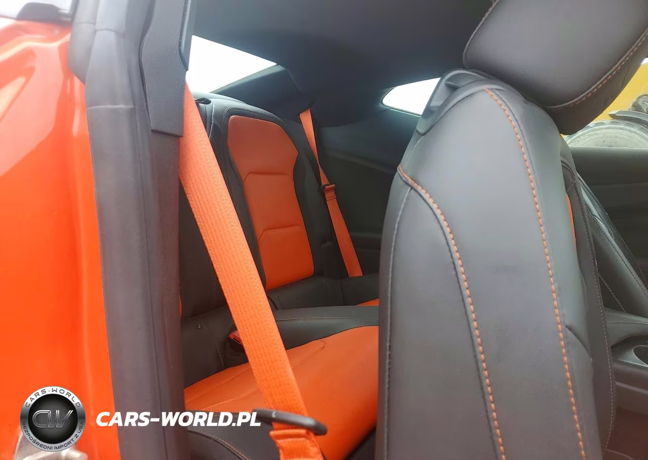 2018 Chevrolet Camaro Lt VIN:1G1FD1RS6J0183939 - 9