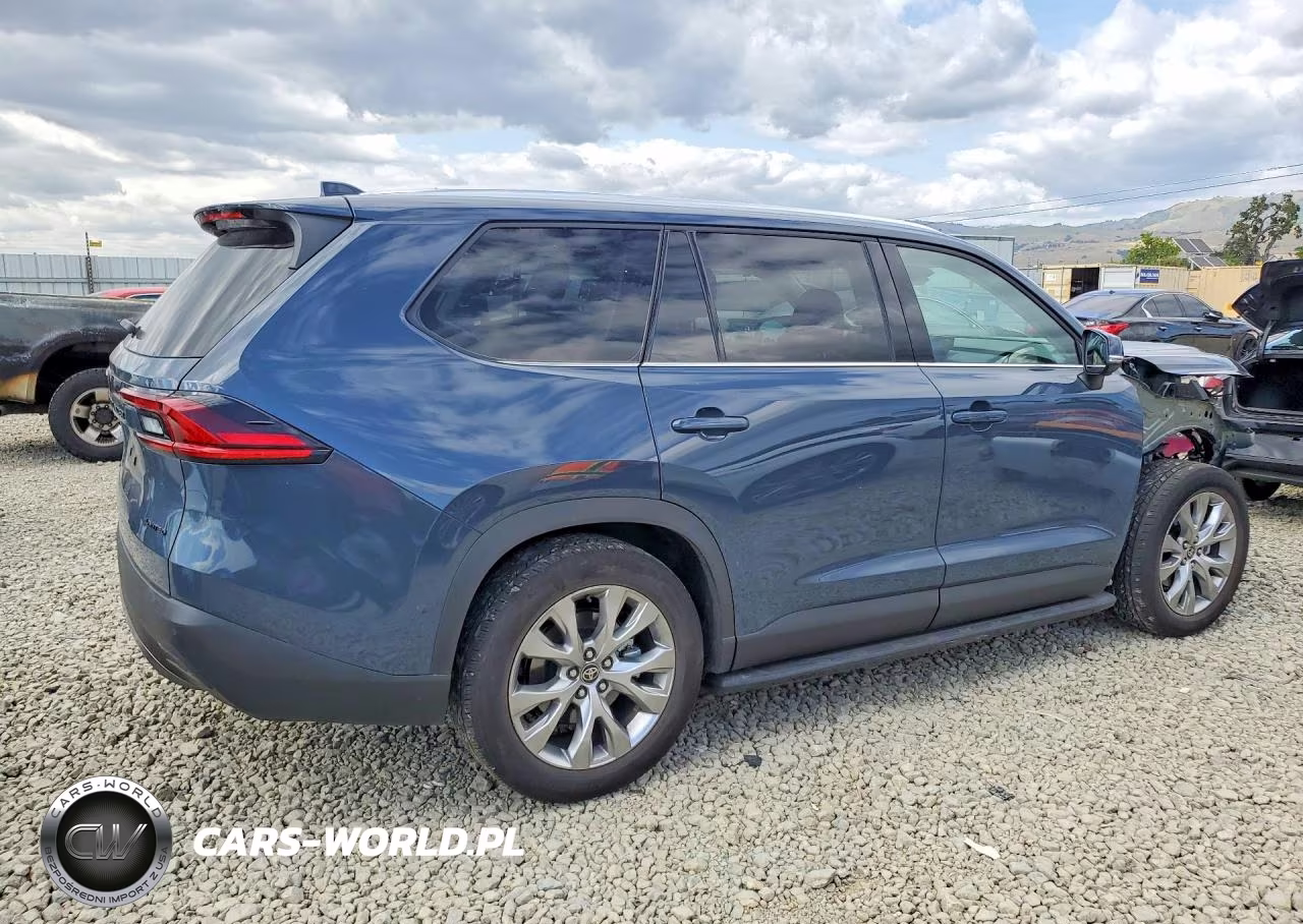 2026 Toyota Grand Highlander Hybrid Limited VIN:5TDACAB54TS081161 - 3