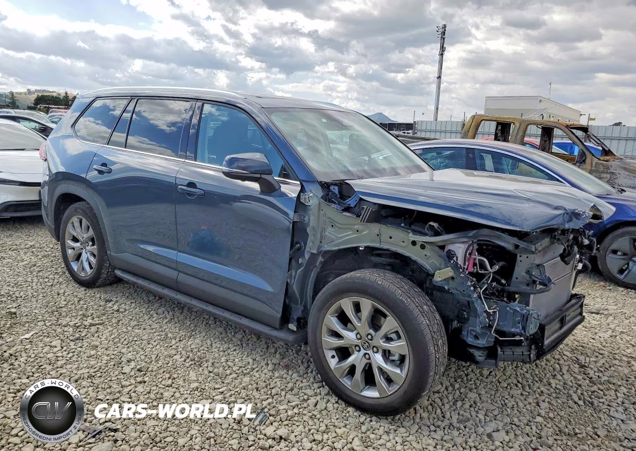 2026 Toyota Grand Highlander Hybrid Limited VIN:5TDACAB54TS081161 - 4