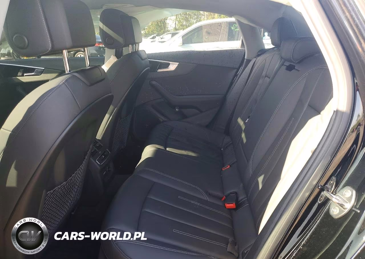 2021 Audi A4 Premium Plus 40 VIN:WAUBBAF44MA058712 - 10