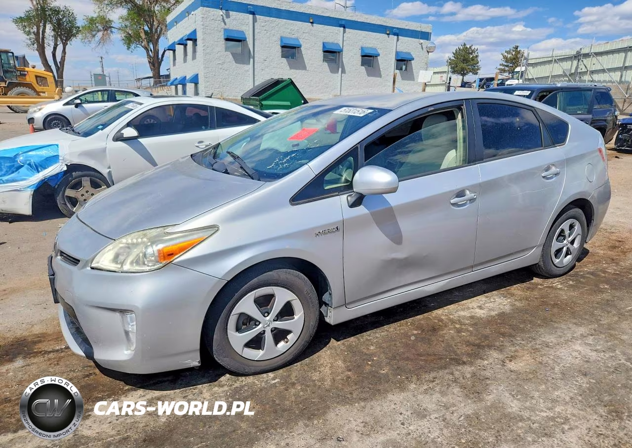 2014 Toyota Prius Three