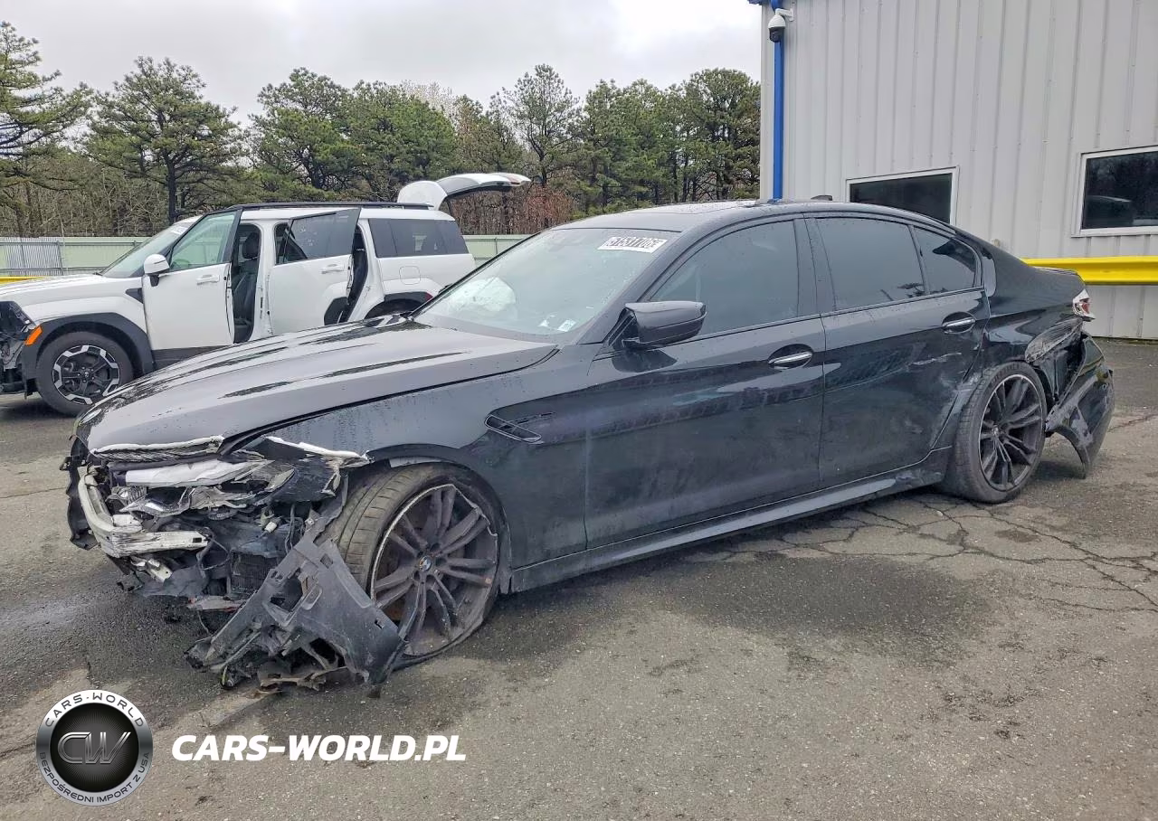 2018 BMW M5