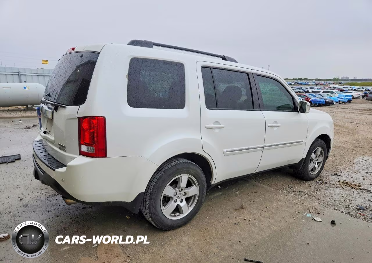 2012 Honda Pilot Touring VIN:5FNYF4H99CB028851 - 3