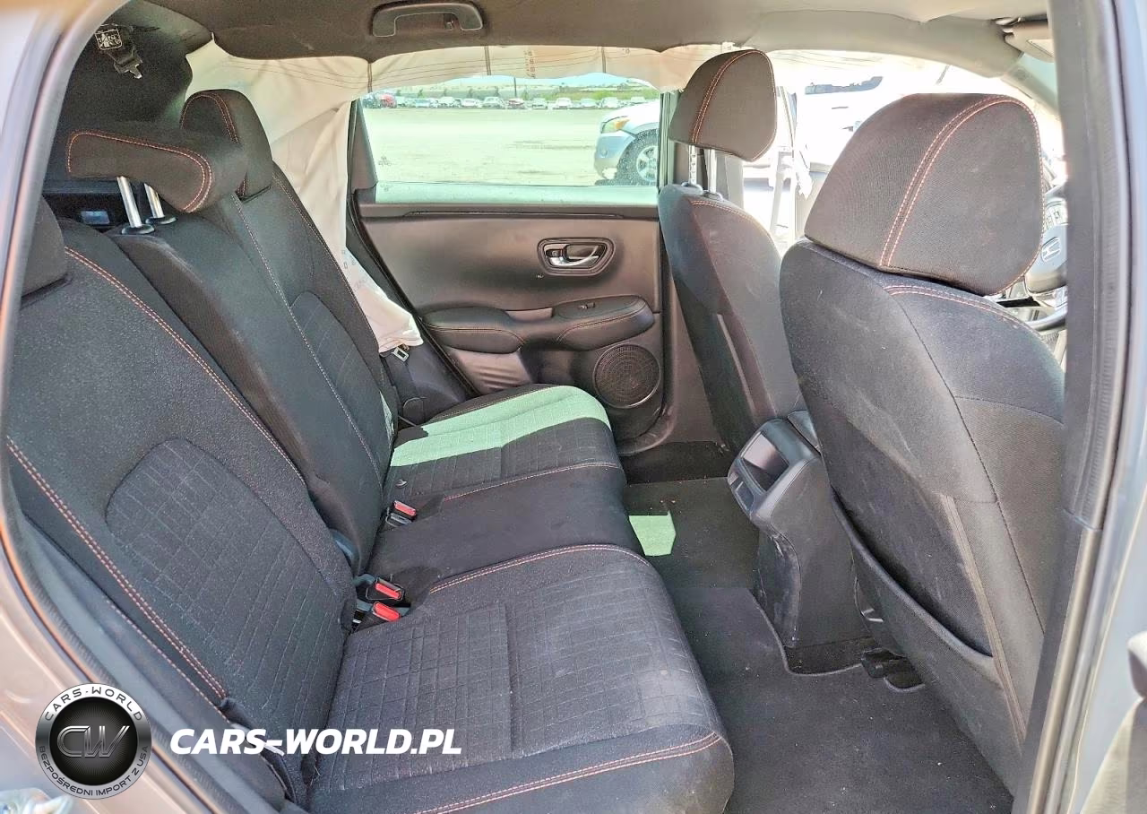 2025 Honda Hr-V Sport VIN:3CZRZ2H55SM740078 - 10