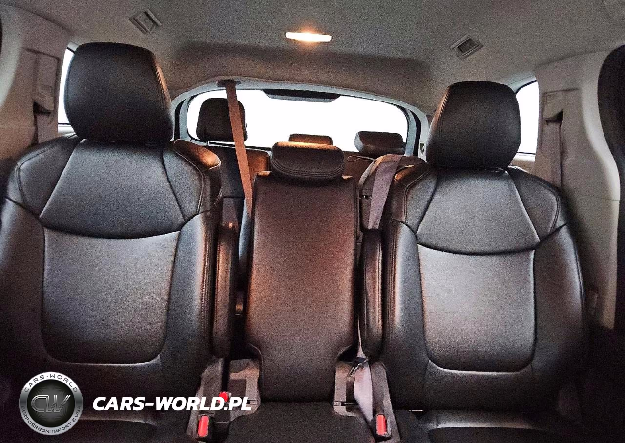 2021 Toyota Sienna Le VIN:5TDKRKECXMS026699 - 10