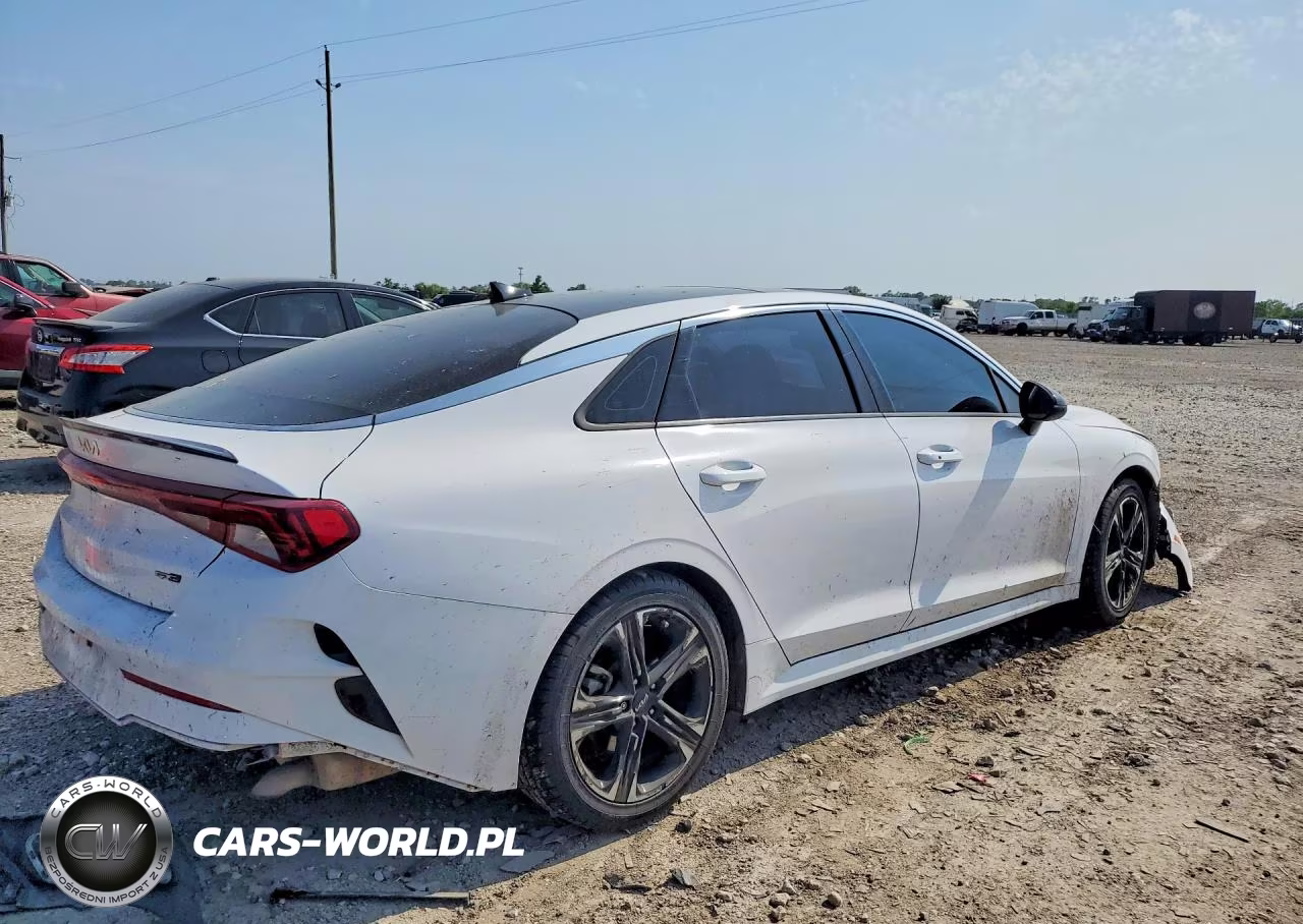 2022 Kia K5 Gt Line VIN:5XXG64J28NG096485 - 3