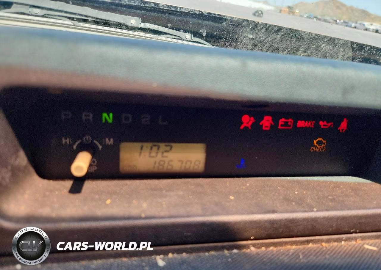 2006 Toyota Scion Xb VIN:JTLKT324264118042 - 9