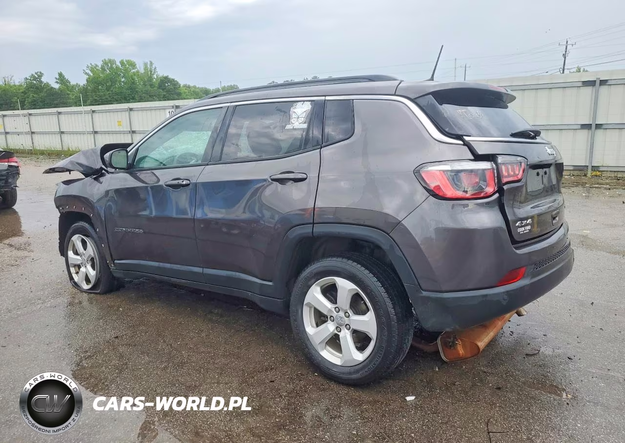 2018 Jeep Compass Latitude VIN:3C4NJDBBXJT392434 - 2
