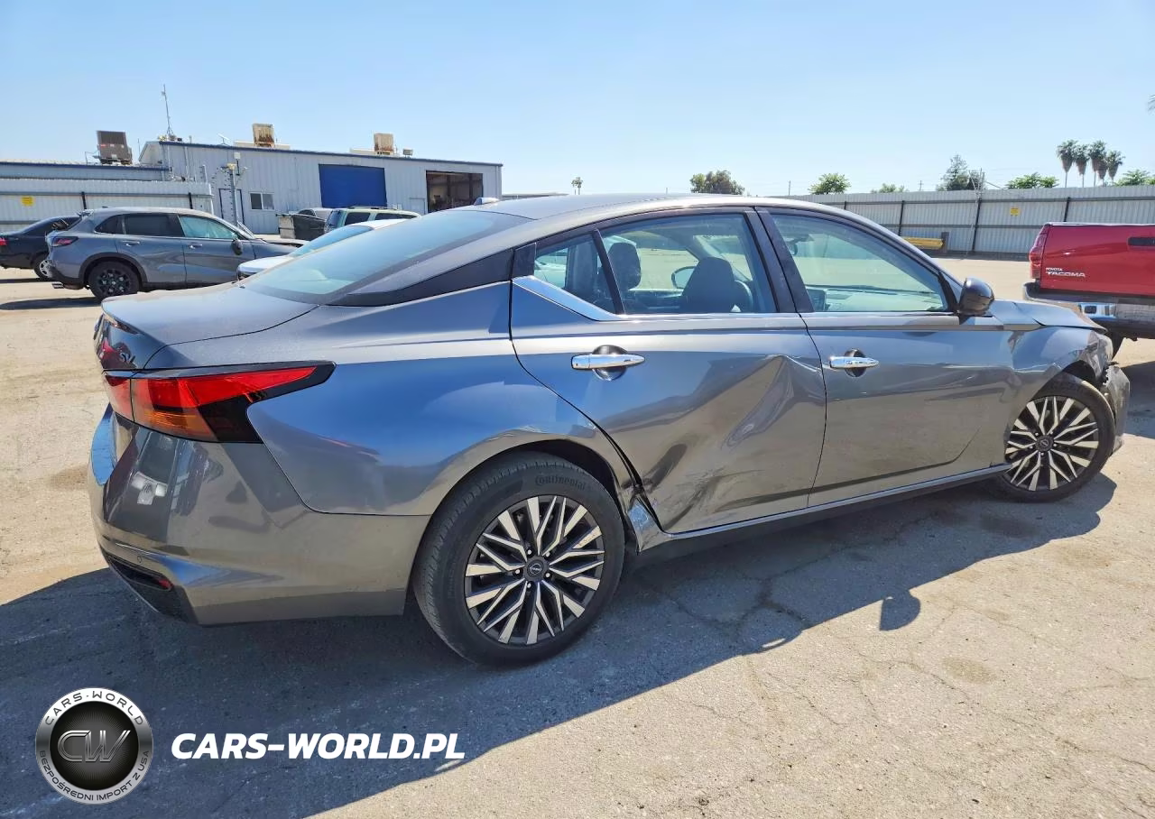 2023 Nissan Altima Sv VIN:1N4BL4DV9PN385588 - 3