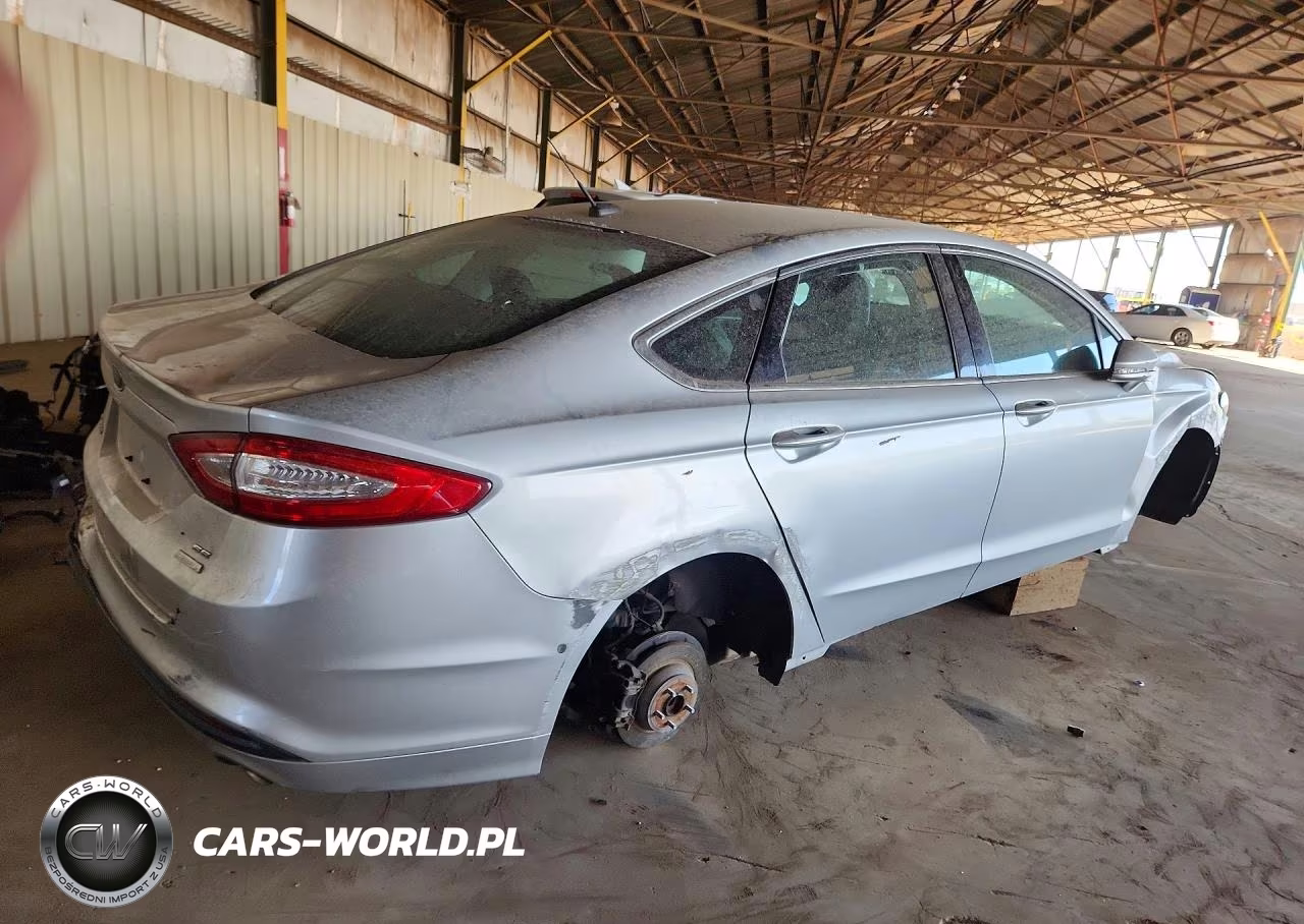 2015 Ford Fusion Se VIN:3FA6P0HD0FR173206 - 3