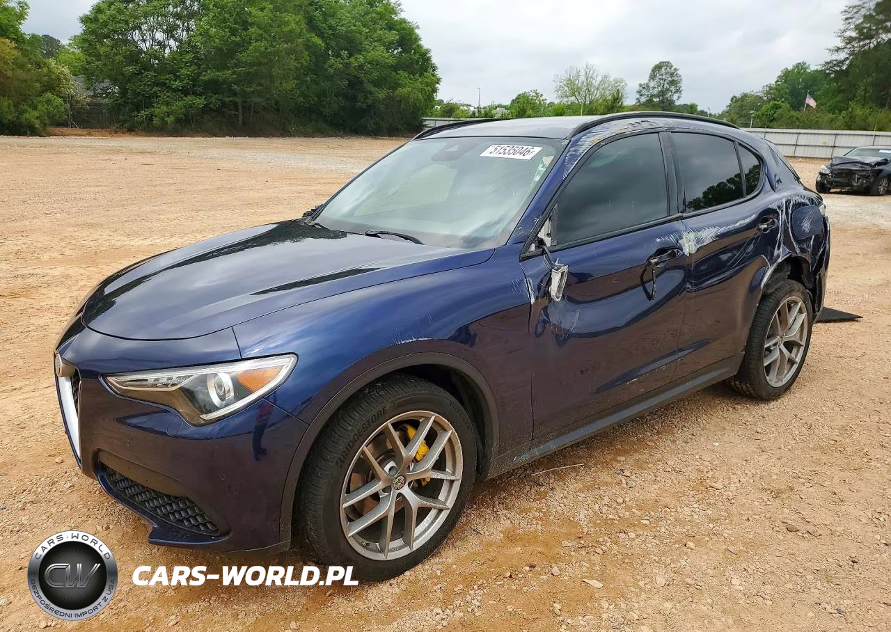 2018 Alfa Romeo Stelvio Ti Sport